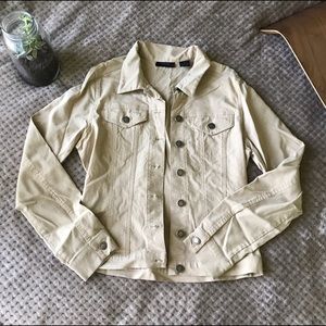 🤎 Light khaki jacket